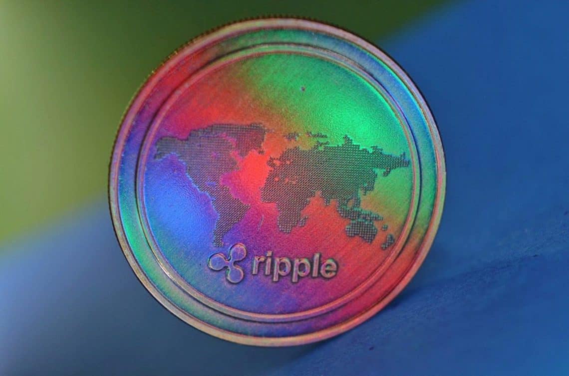 XRP Averts Death Cross As Price Crosses $0.43