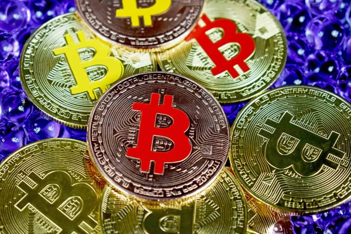 Bitcoin [BTC] Awaits 'Historical Climb' To $80K In April