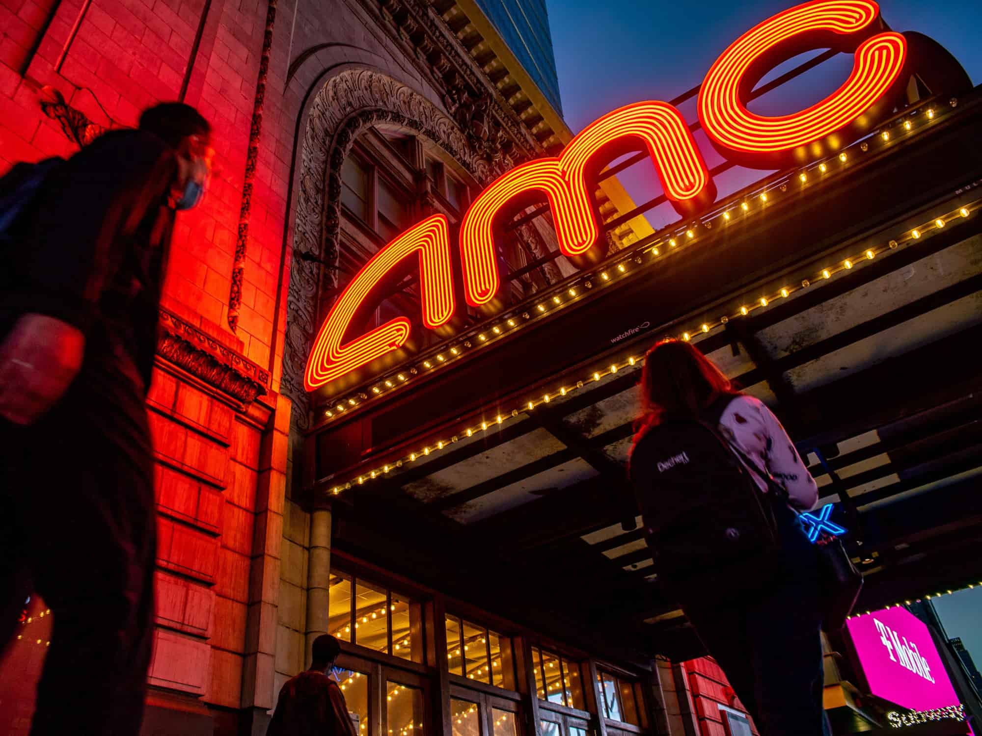 AMC CEO talks about crypto plans amid accepting SHIB thumbnail