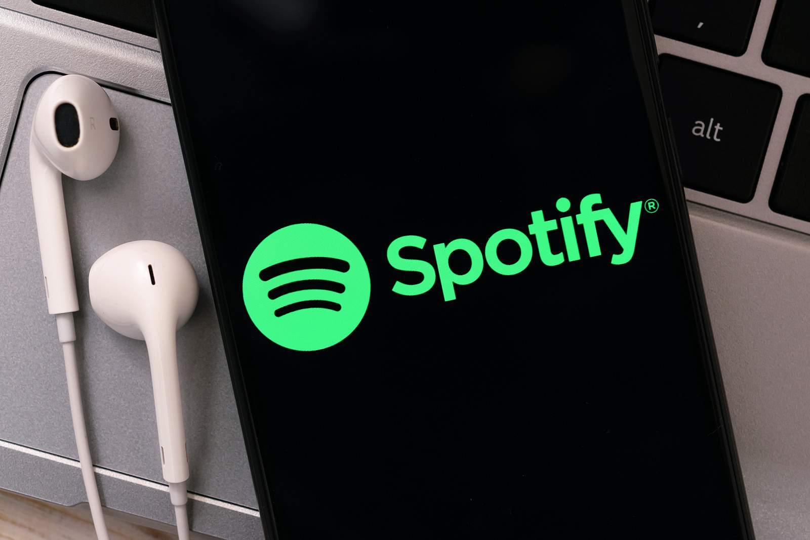 Spotify Looks to Integrate NFTs