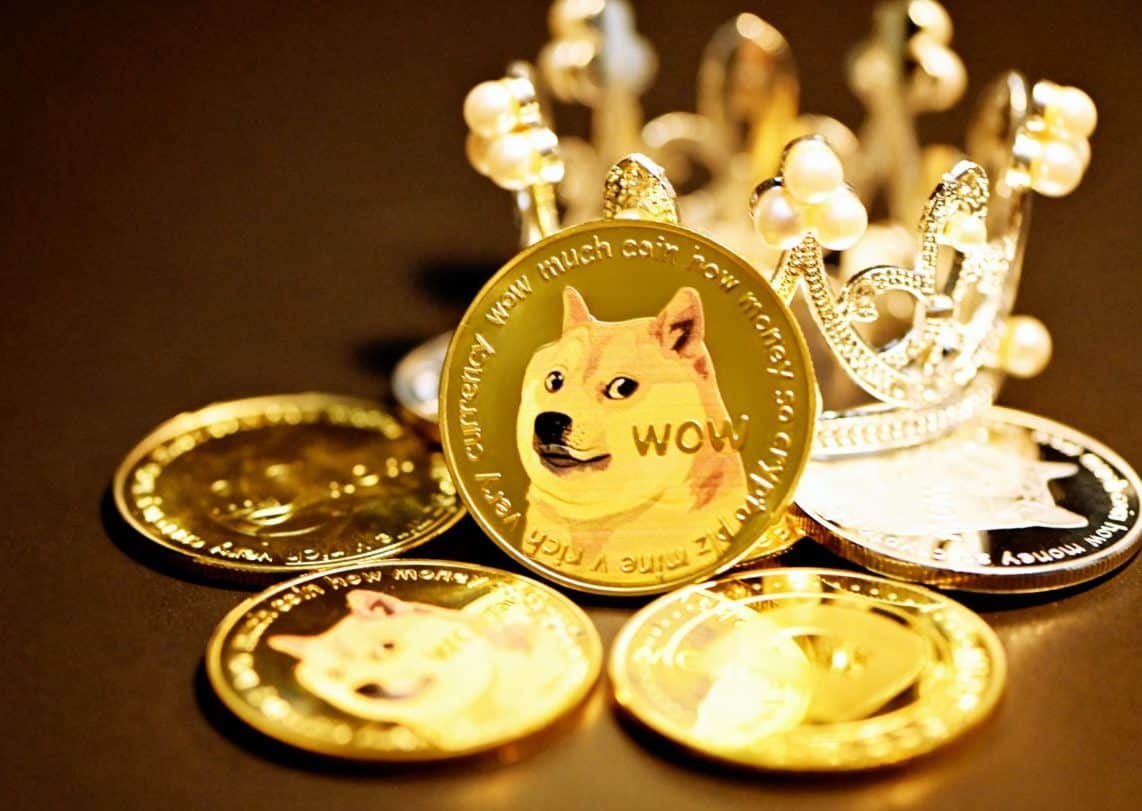 Dogecoin [DOGE] Sponsored Basketball Team Grab Medals