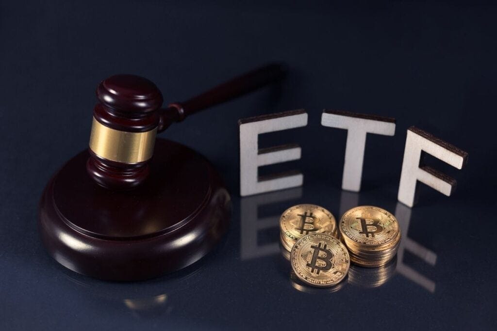 Crypto ETFs Face Regulatory Hurdles As SEC Remains Wary