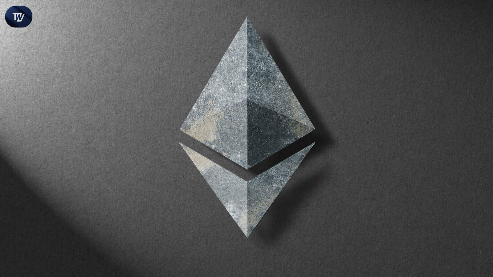 การคาดการณ์ราคา Ethereum: รูปสามเหลี่ยมหลายปีใกล้จุดยอดขณะที่ ETH ตั้งเป้า 12,000 ดอลลาร์